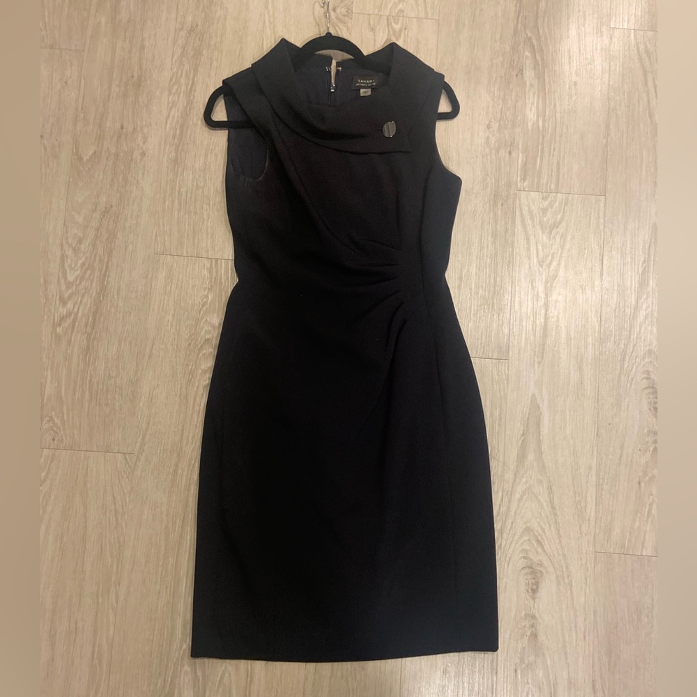 BLACK TAHARI DRESS